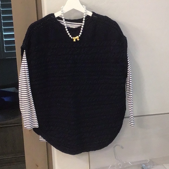 Talbots Sweater Poncho - Picture 4 of 9